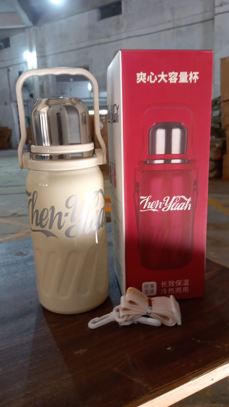 Stainless Steel Vacuum Insulated Water Bottle – Leak Proof Flask with Steel Cup
